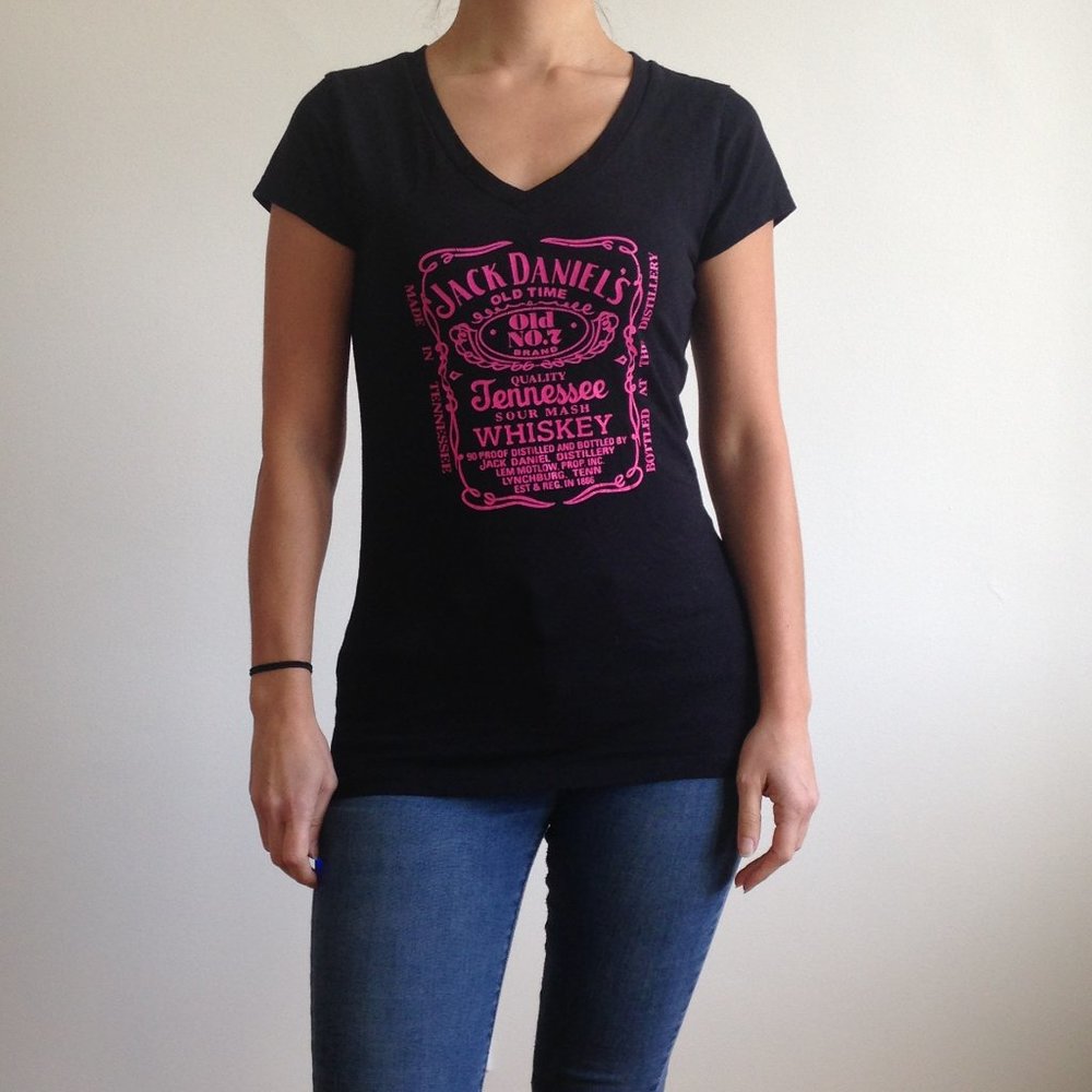 Jack Daniels - Whisky Graphic T-Shirt Black & Hot Pink